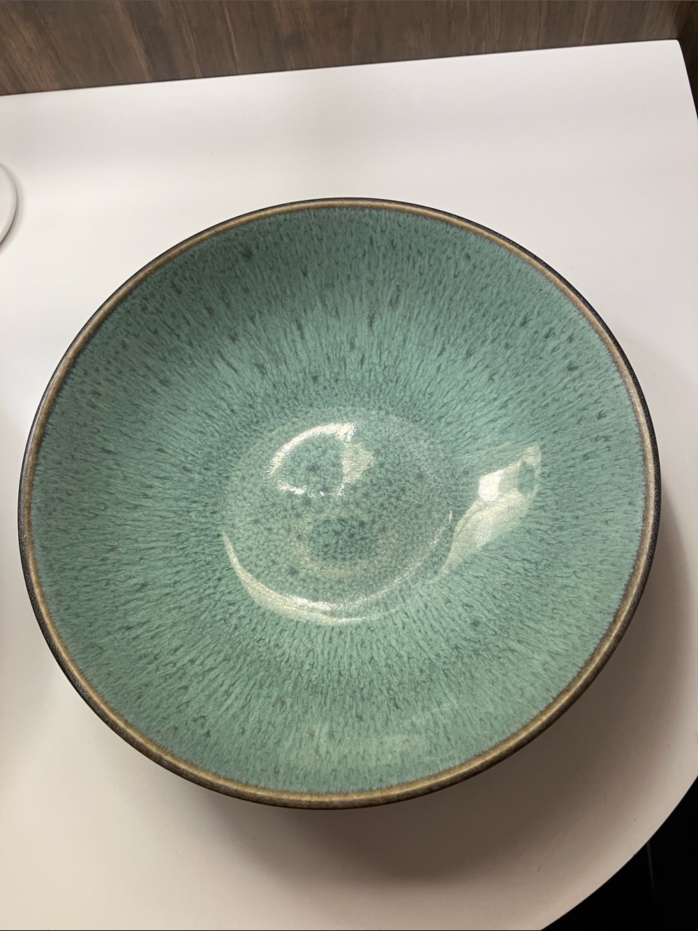 2 Ceramic Mikasa Bowls in Daymon Jade Green 7 1/2”